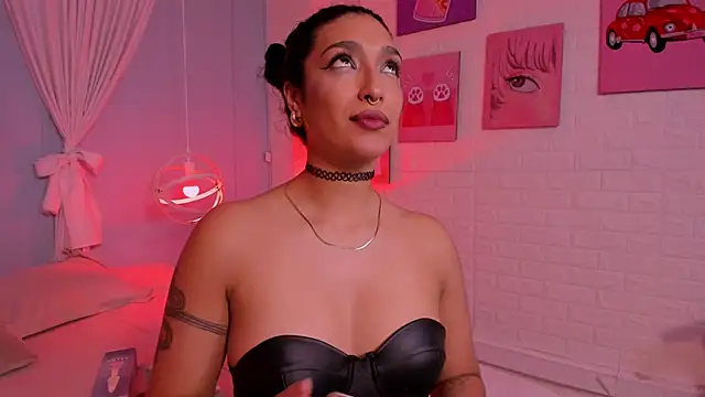 Cleo Foxx online show from July 1, 2026, 12:05 pm