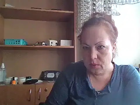 Snapshot of KrystalStyles chatting on April 7, 2026, 11:01 am KrystalStyles online show from April 7, 2026, 11:01 am