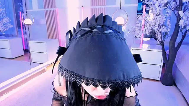 SalemBlackrose online show from March 22, 2026, 5:21 am