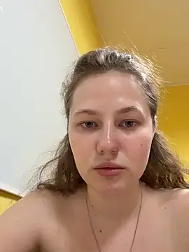 AsynaYuuki online show from June 18, 2026, 3:50 pm
