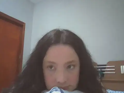 DionisKallos6 online show from February 2, 2026, 4:00 am