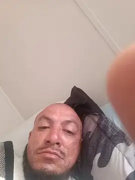Snapshot of Joshthepussy chatting on June 29, 2026, 1:00 pm Joshthepussy online show from June 29, 2026, 1:00 pm