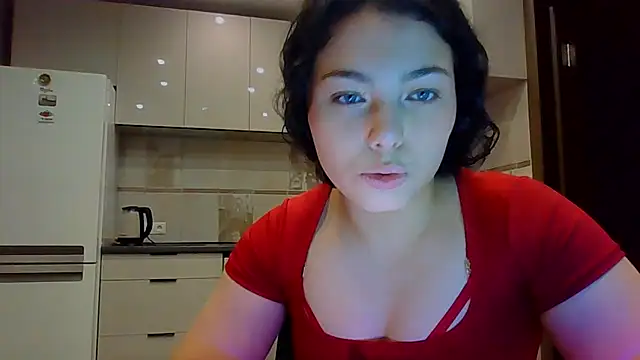 Dianasi online show from February 5, 2026, 2:02 pm