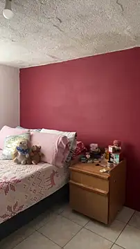 Bamby08 online show from April 5, 2026, 3:51 pm