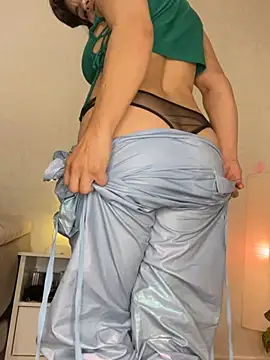 eva luz online show from June 9, 2026, 8:21 pm