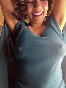 eva luz online show from July 5, 2026, 3:19 pm