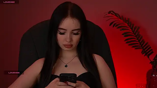 ArianaLim online show from June 28, 2026, 4:02 pm