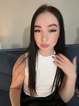 ArianaLim online show from July 29, 2026, 4:50 pm