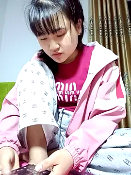 Emyeusexy88 online show from March 11, 2026, 3:50 pm