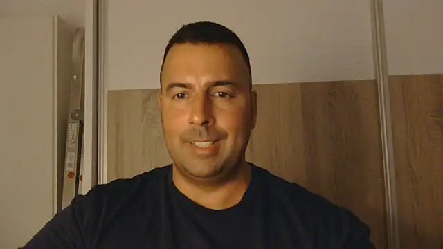 VanillaTime78-Jorge online show from August 5, 2026, 9:31 pm