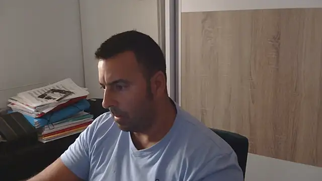 VanillaTime78-Jorge online show from July 29, 2026, 7:29 am