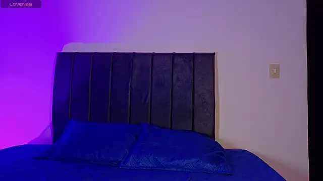 axxxel twink online show from July 21, 2026, 2:14 am