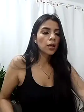 EvaMiranda online show from June 11, 2026, 4:09 am
