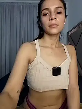 EvaMiranda online show from June 25, 2026, 3:15 am