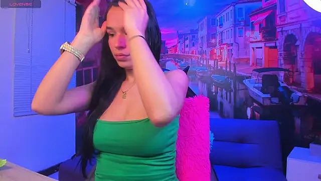 Gaby cooper   online show from February 4, 2026, 4:40 am