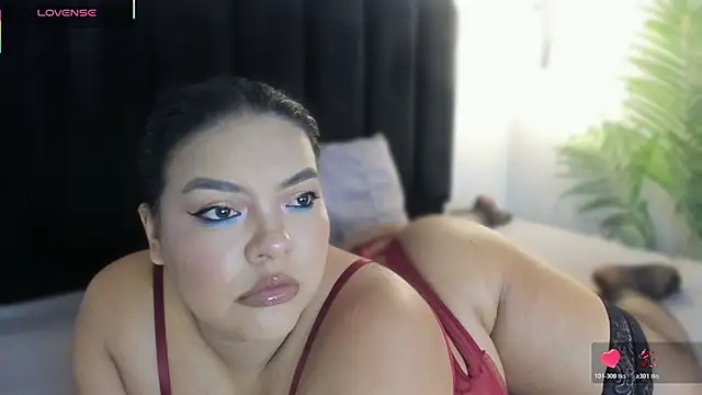 Snapshot of Amaranoir- chatting on March 10, 2026, 5:22 am Amaranoir- online show from March 10, 2026, 5:22 am