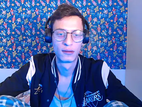 xron6 online show from February 1, 2026, 10:13 am