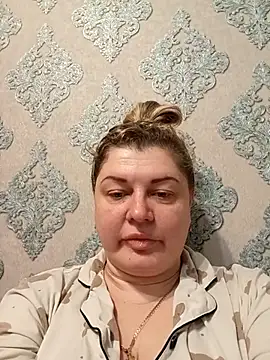 KristinaLowq online show from February 25, 2026, 5:24 pm