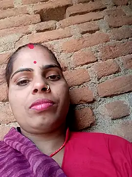 Snapshot of Priyakoli4568 chatting on April 9, 2026, 6:30 am Priyakoli4568 online show from April 9, 2026, 6:30 am