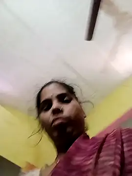 Snapshot of Priyakoli4568 chatting on February 21, 2026, 3:30 am Priyakoli4568 online show from February 21, 2026, 3:30 am