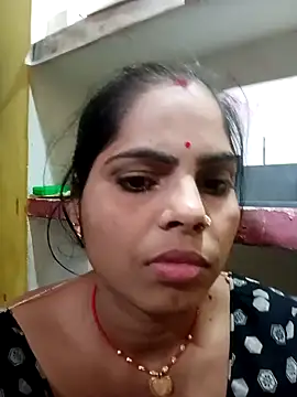 Snapshot of Priyakoli4568 chatting on February 24, 2026, 11:11 am Priyakoli4568 online show from February 24, 2026, 11:11 am