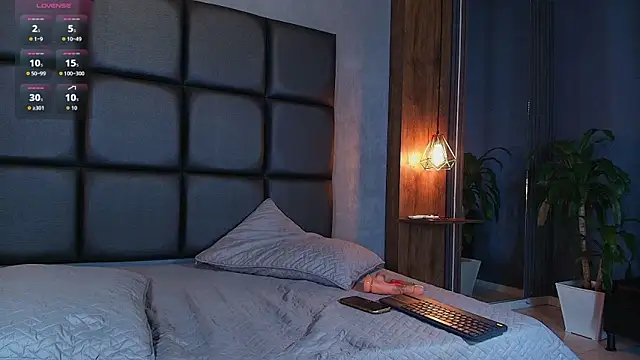 CORAL FOX online show from March 20, 2026, 7:31 am