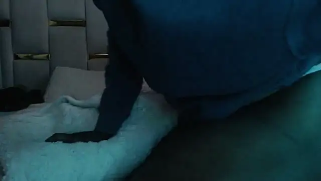 Snapshot of hotassxx95 chatting on March 10, 2026, 4:49 am hotassxx95 online show from March 10, 2026, 4:49 am