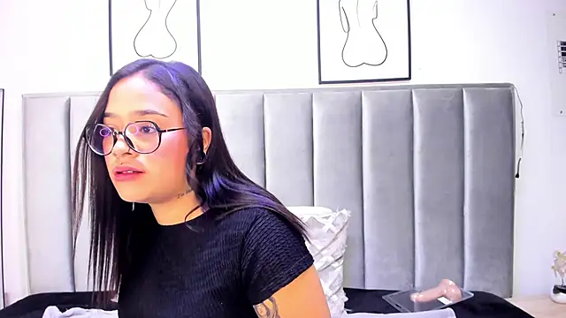 Snapshot of double_temptation_ chatting on March 27, 2026, 7:15 pm double temptation online show from March 27, 2026, 7:15 pm