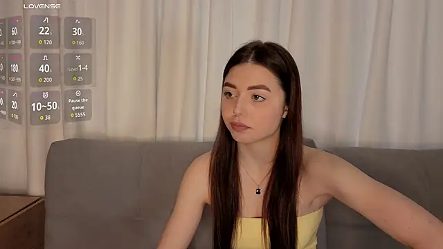 Lolly Lipsy online show from February 6, 2026, 1:40 pm