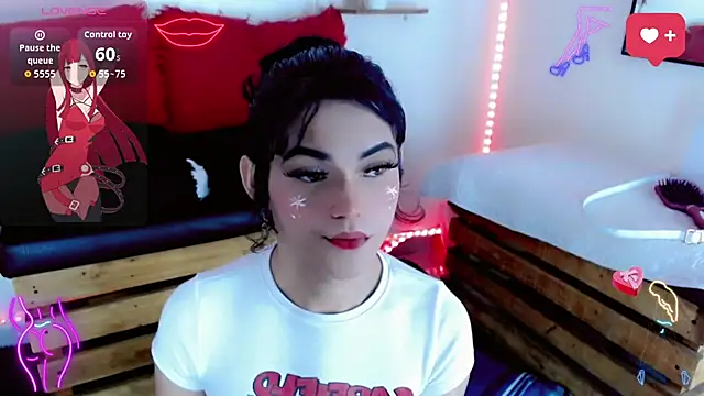 NathalialLooes online show from February 11, 2026, 5:18 am