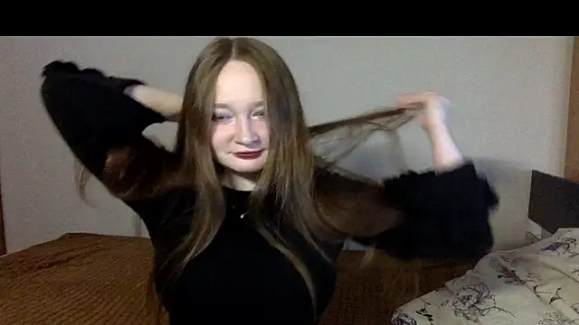 Snapshot of vikipinkk chatting on February 18, 2026, 8:27 pm vikipinkk online show from February 18, 2026, 8:27 pm