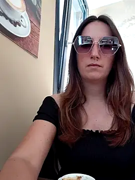 Snapshot of Alexdevil92 chatting on July 23, 2026, 9:06 am Alexdevil92 online show from July 23, 2026, 9:06 am