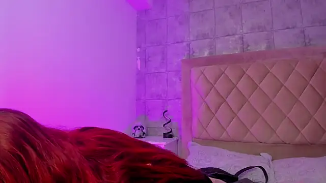 CleoFoxx  online show from February 25, 2026, 1:44 pm