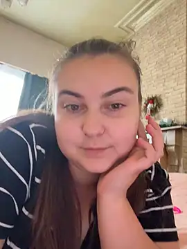 AlyaX X online show from May 6, 2026, 1:26 pm