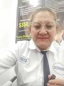 Snapshot of JULIETA_21- chatting on June 10, 2026, 2:51 pm JULIETA 21- online show from June 10, 2026, 2:51 pm