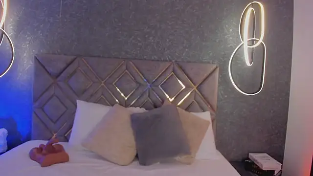 Bella-Swant online show from February 21, 2026, 7:38 pm