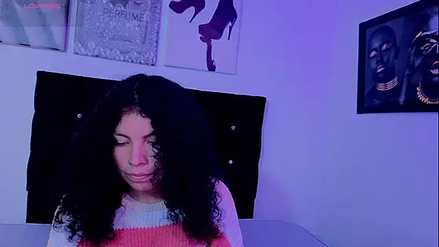 Zoe-yanin online show from March 16, 2026, 6:54 pm