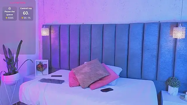 Snapshot of SofiaCortes4 chatting on March 6, 2026, 11:38 am SofiaCortes4 online show from March 6, 2026, 11:38 am