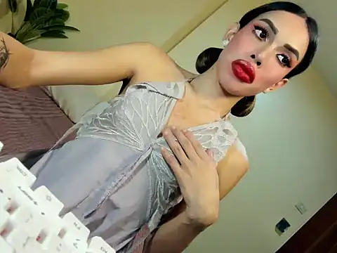 tiffanymers online show from February 4, 2026, 4:02 pm