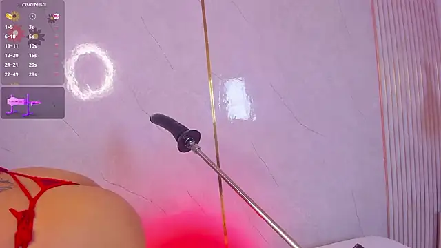 Snapshot of IsabellaMendez_ chatting on March 4, 2026, 2:03 pm IsabellaMendez online show from March 4, 2026, 2:03 pm