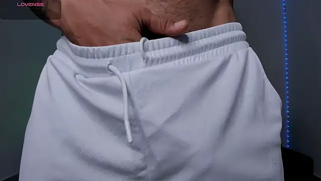 ryanwhite3 online show from February 7, 2026, 7:44 pm