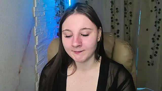 EvaxCharm online show from February 23, 2026, 5:52 am