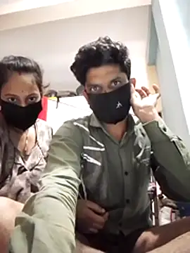 Divyanshi hott online show from July 31, 2026, 9:23 pm