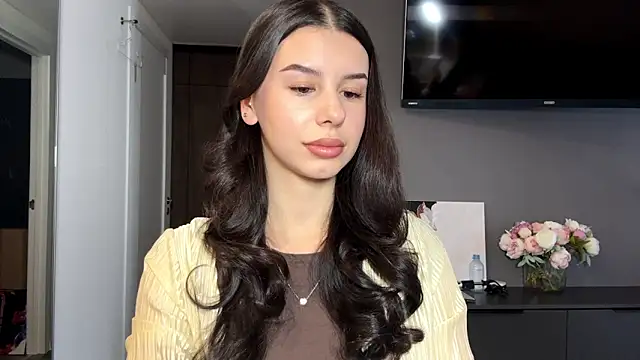 ColeneSis online show from February 4, 2026, 7:14 am