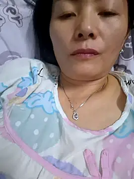 Baby-loveass69 online show from April 22, 2026, 1:29 pm