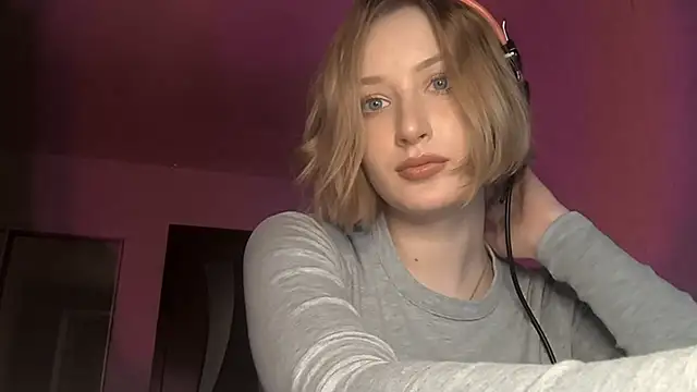 Snapshot of DeliciaBagnoli chatting on February 13, 2026, 6:08 pm DeliciaBagnoli online show from February 13, 2026, 6:08 pm