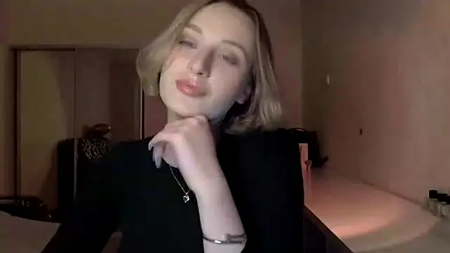 Snapshot of DeliciaBagnoli chatting on February 28, 2026, 4:17 pm DeliciaBagnoli online show from February 28, 2026, 4:17 pm