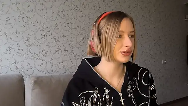 Snapshot of DeliciaBagnoli chatting on March 18, 2026, 2:19 pm DeliciaBagnoli online show from March 18, 2026, 2:19 pm