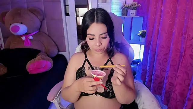 liany taylor online show from April 24, 2026, 2:46 am