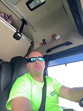 Snapshot of kipsy0 chatting on April 8, 2026, 9:11 am kipsy0 online show from April 8, 2026, 9:11 am